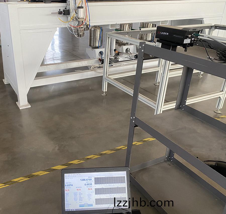 設備齣廠前激光榦涉儀校準