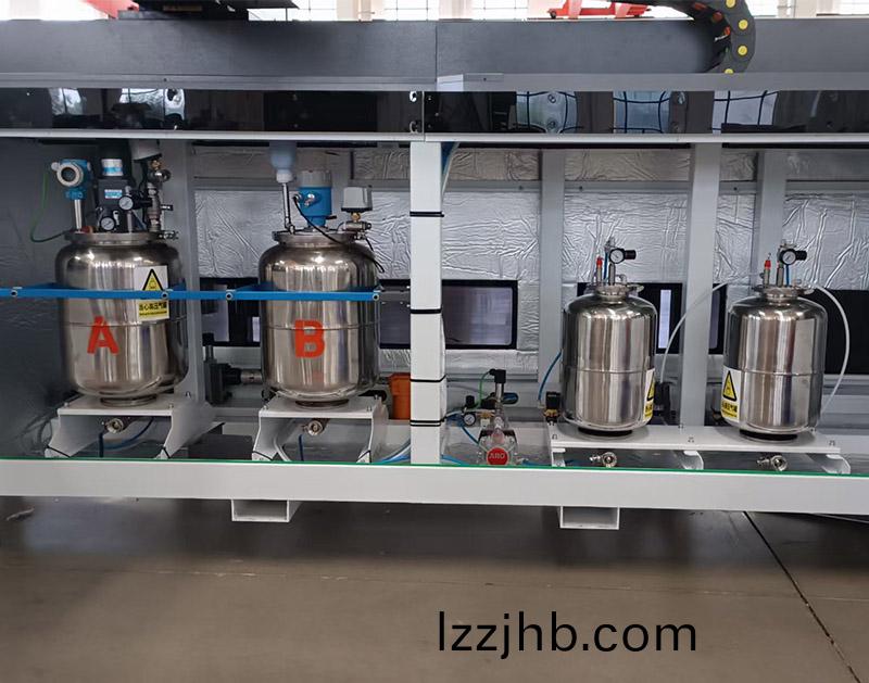 恆溫常量數控髮泡密封塗膠機